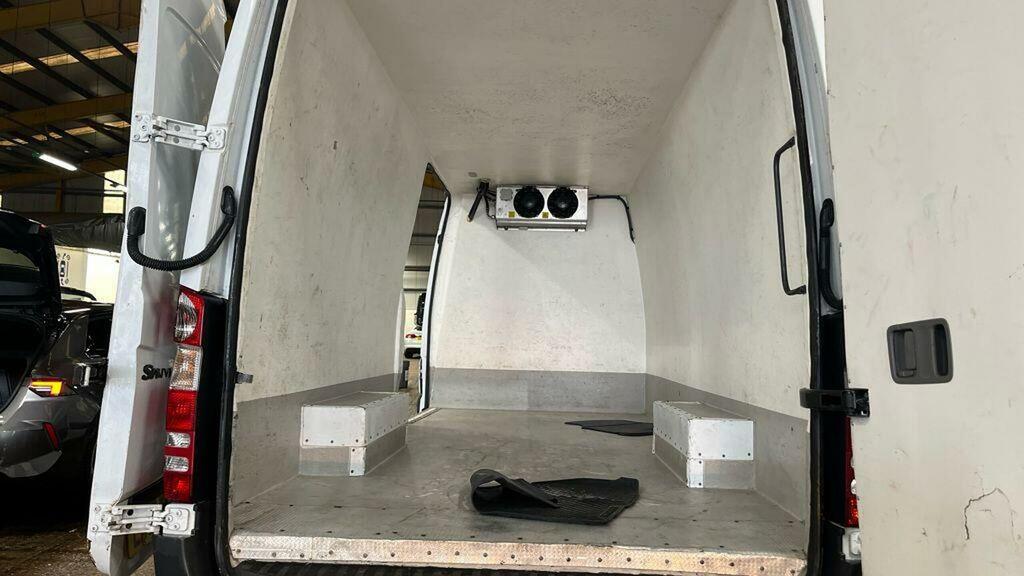 Mercedes-Benz Sprinter 2.1 Sprinter 310 White #17