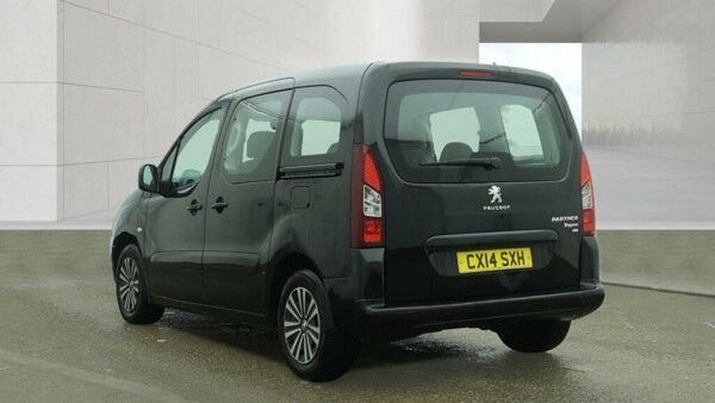 Peugeot Partner Tepee 1.6 Hdi Tepee S Egc Ss Black #3
