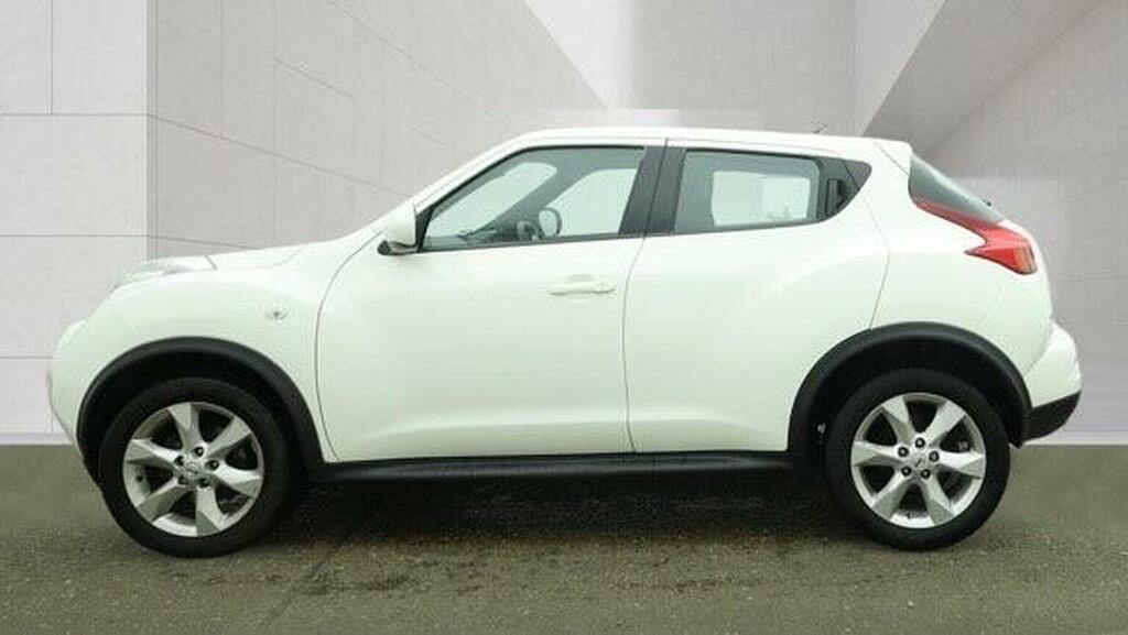 Nissan Juke 1.6 Acenta Euro 5 Ss White #4