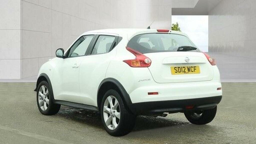 Nissan Juke 1.6 Acenta White #13