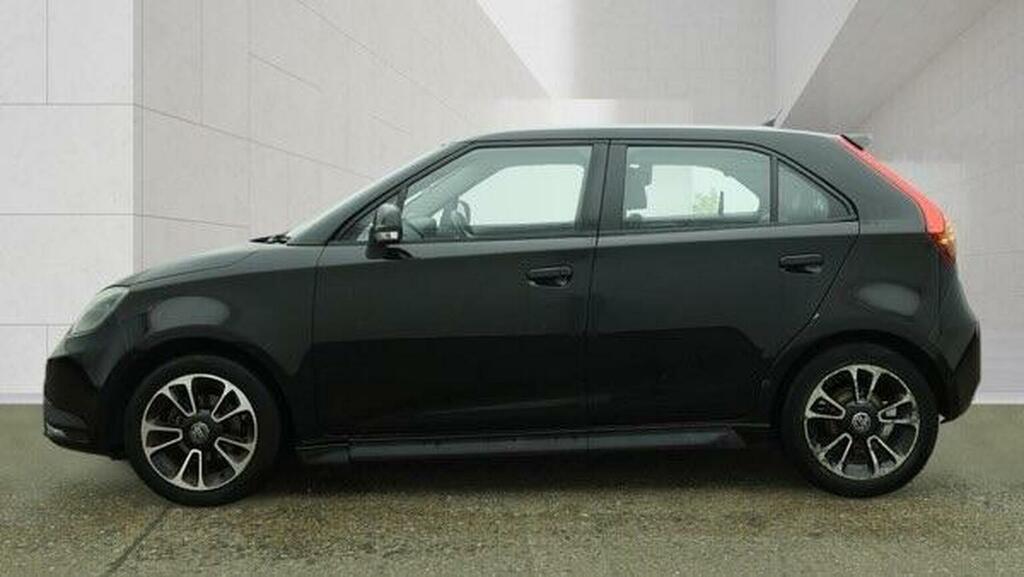 MG MG3  Black #17