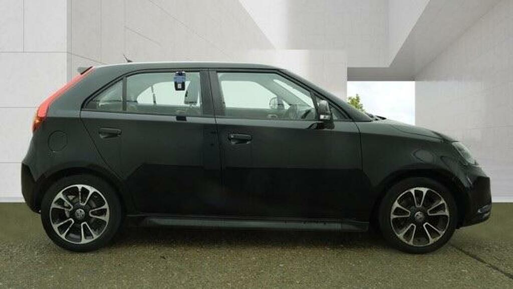 MG MG3  Black #19