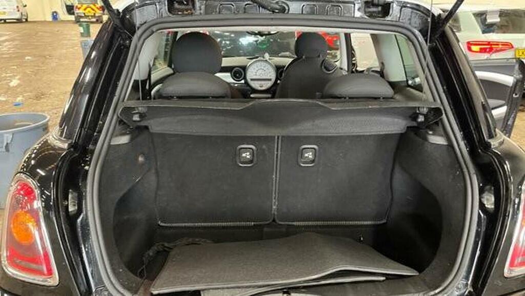 Mini Hatch 1.4 One Hatchback Euro 4 95 Ps Silver #20