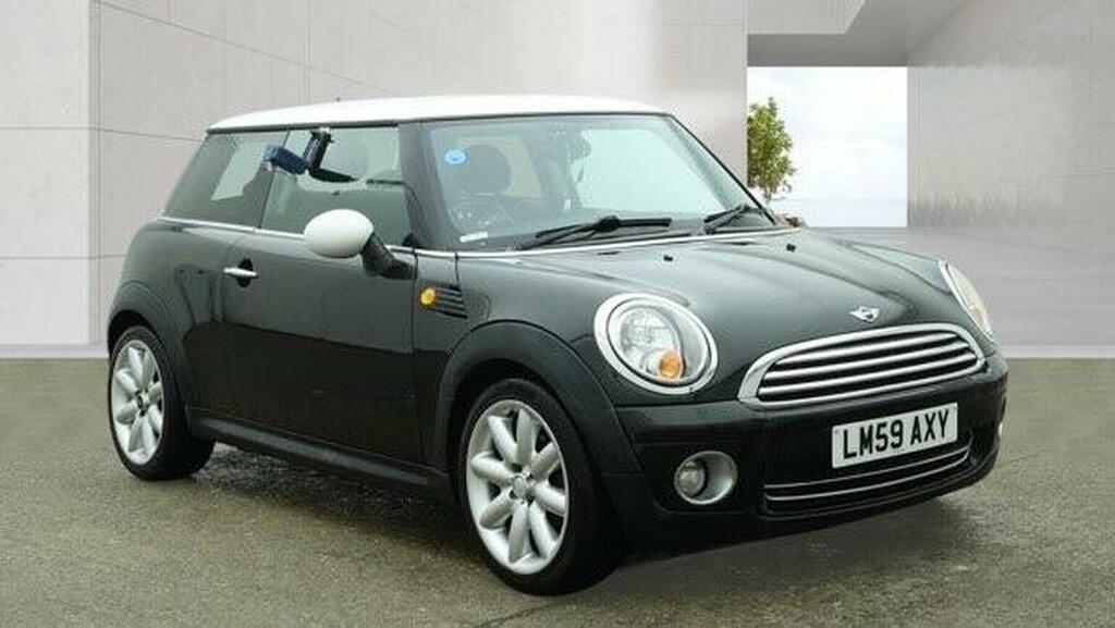 Mini Hatch 1.6 Cooper Euro 4 Black