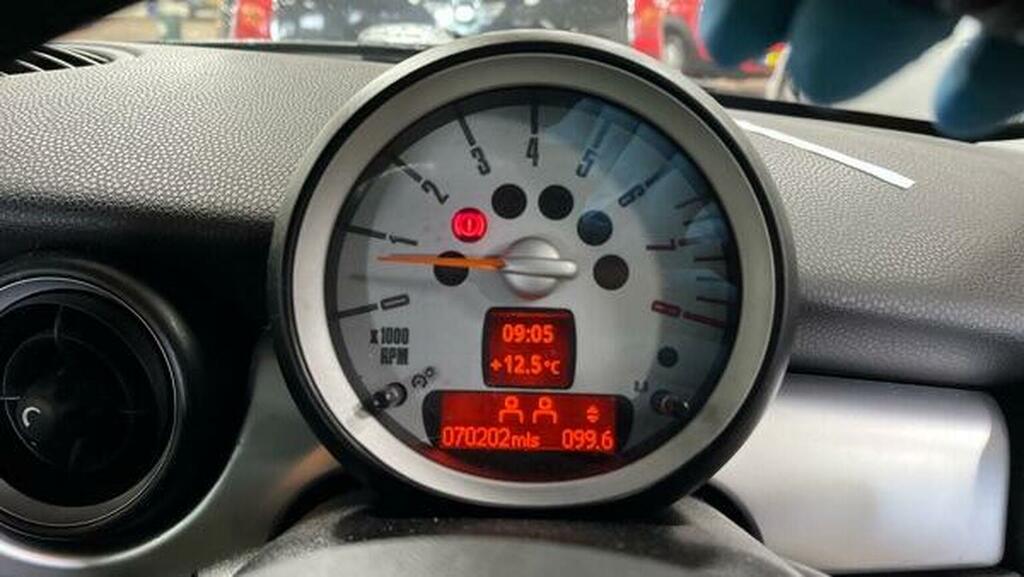 Mini Hatch 1.4 One Hatchback Euro 4 95 Ps Silver #9