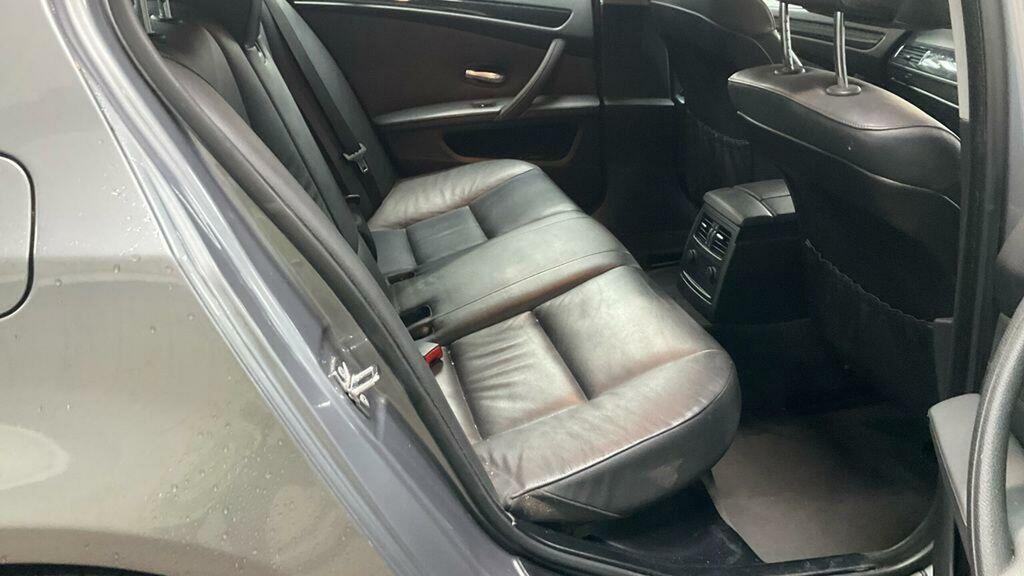 BMW 5 Series 525D Se Touring Silver #10