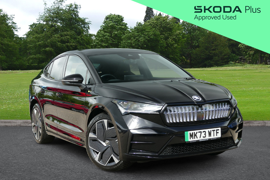 Skoda ENYAQ 220Kw Vrs 82Kwh 4X4 299 Ps Black