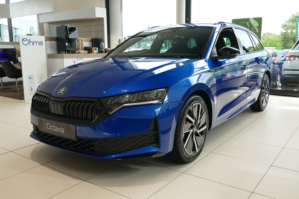 Skoda Octavia Octavia Estate Sportline 1.5 Tsi E-tec 150 Ps Dsg Blue #4