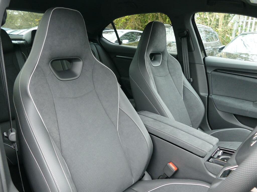 Skoda Superb Superb Hatch Sportline 1.5 Tsi E-tec 150 Ps Dsg Black #4