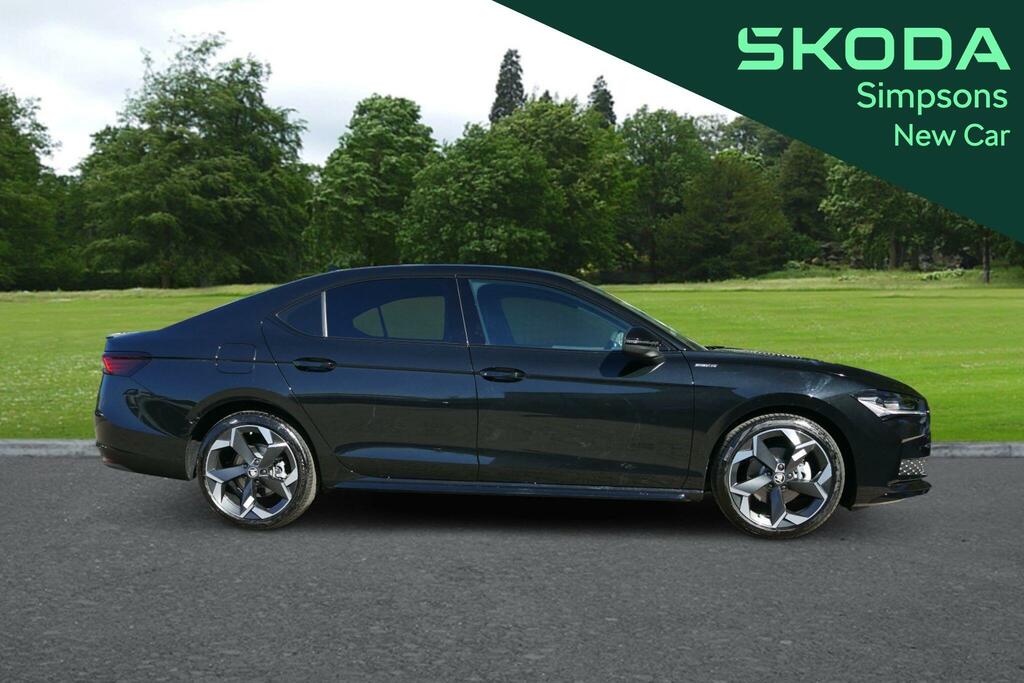 Skoda Superb Superb Hatch Sportline 1.5 Tsi E-tec 150 Ps Dsg Black #5