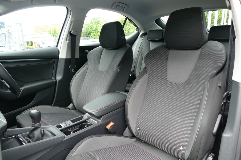 Skoda Octavia Se L Grey #13