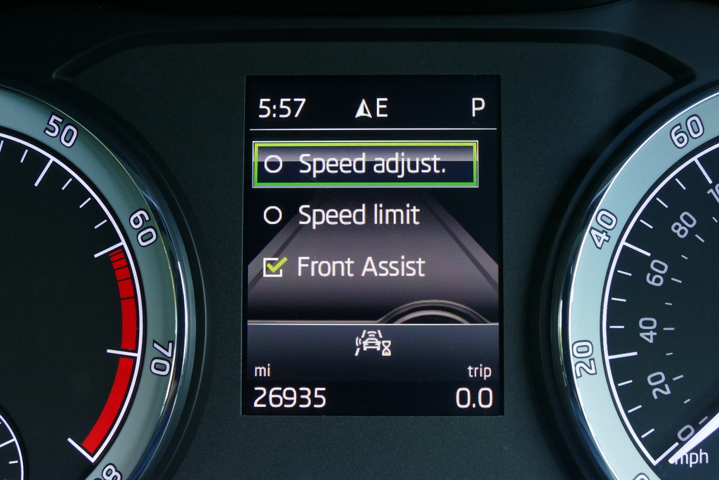 Skoda Karoq Tsi Act Se L Green #16