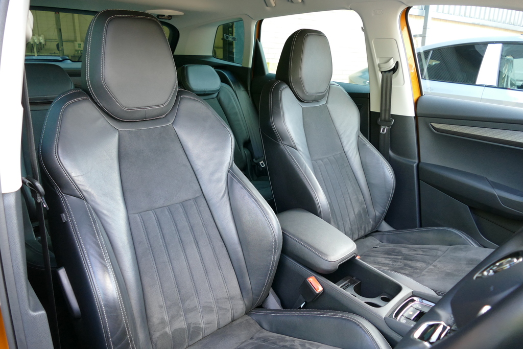 Skoda Karoq Tsi Act Se L Green #13