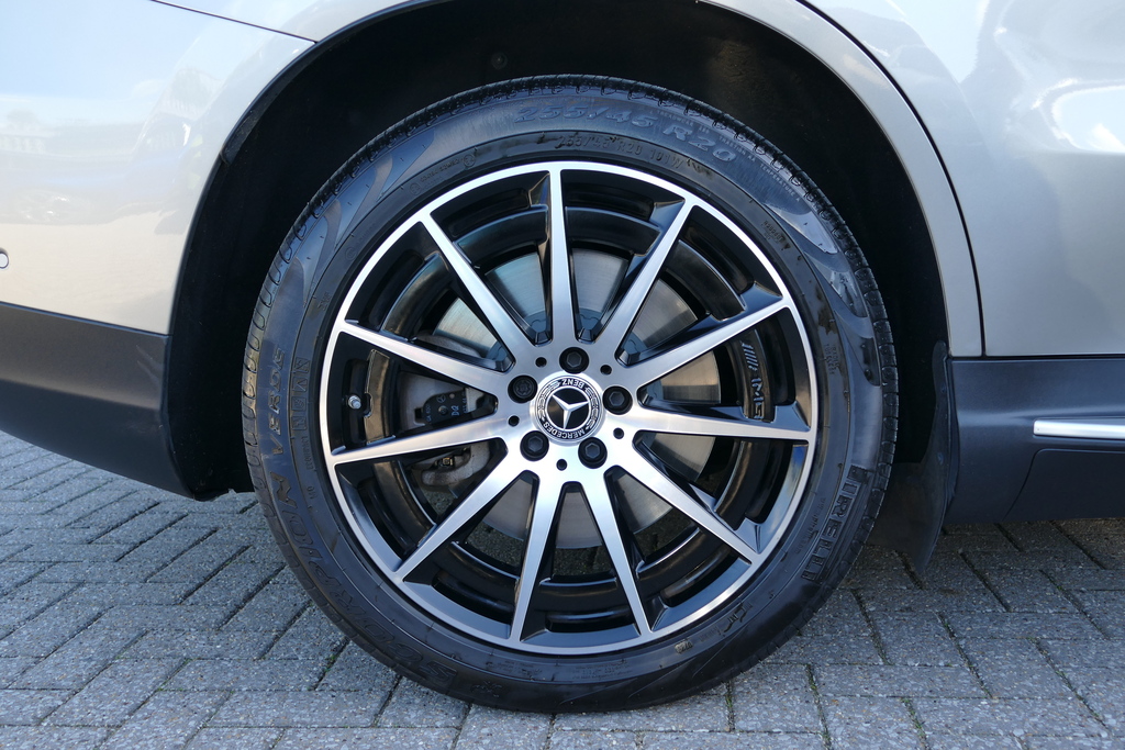 Mercedes-Benz EQC Suv Grey #39