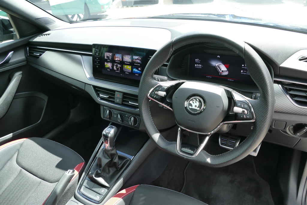 Skoda Kamiq 1.5 Tsi Monte Carlo Dsg 0 Ps Black #6
