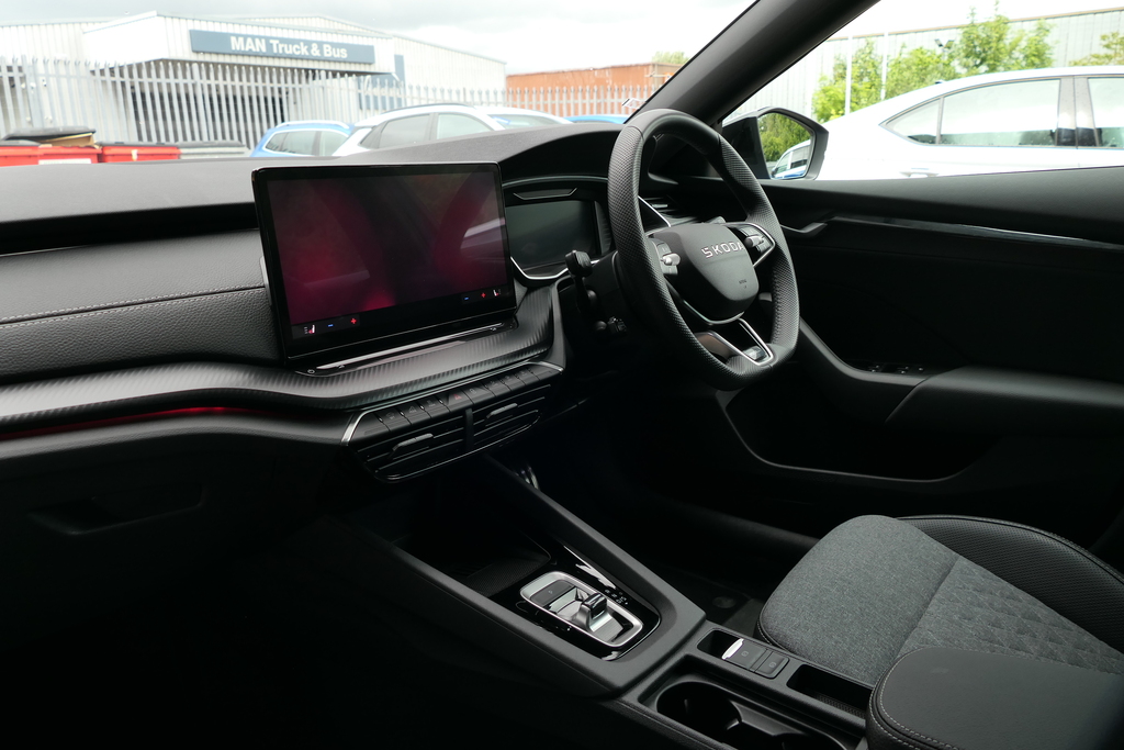 Skoda Octavia 1.5 Tsi 150 E-tec Sportline Dsg 0 Ps Blue #2