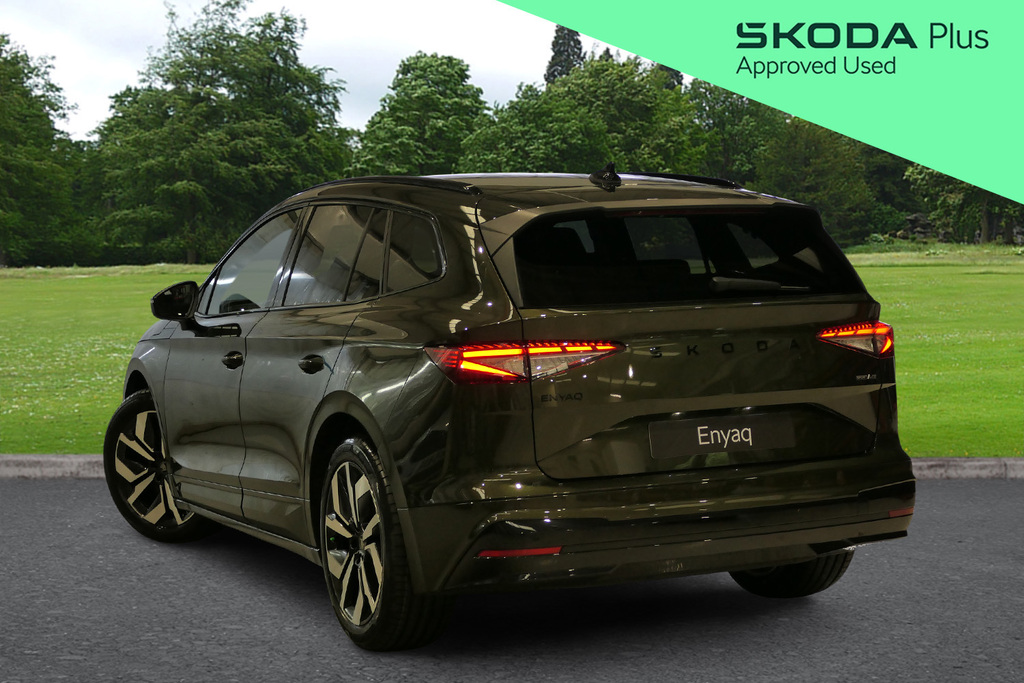 Skoda ENYAQ Enyaq Sportline 85X 82 Kwh 286 Ps Single Speed 4X4 Green #3