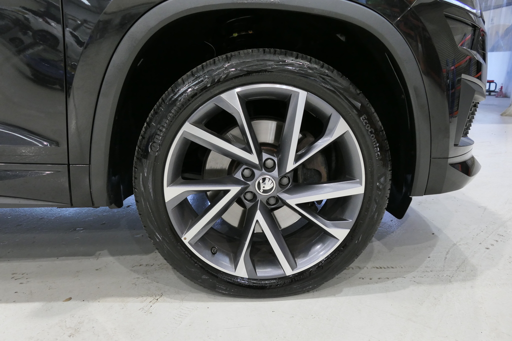 Skoda Kodiaq 2.0 Tsi 190 Sport Line 4X4 Dsg 7 Seat 190 P Black #5
