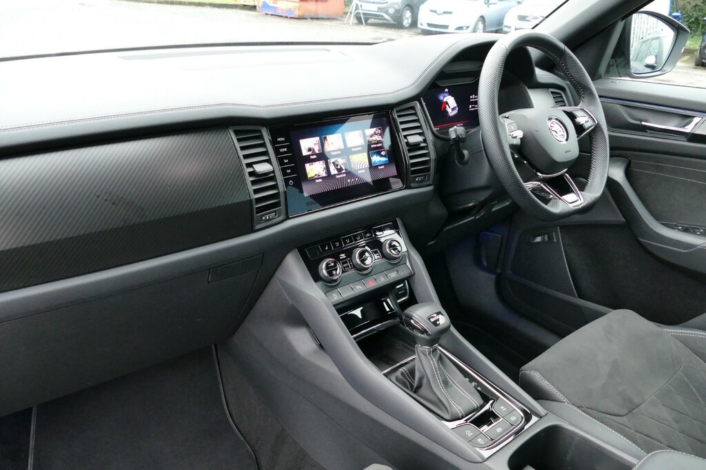 Skoda Kodiaq 2.0 Tsi 190 Sport Line 4X4 Dsg 7 Seat 190 P Black #2