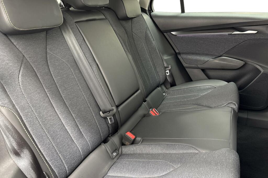 Skoda Elroq Vrs Green #9