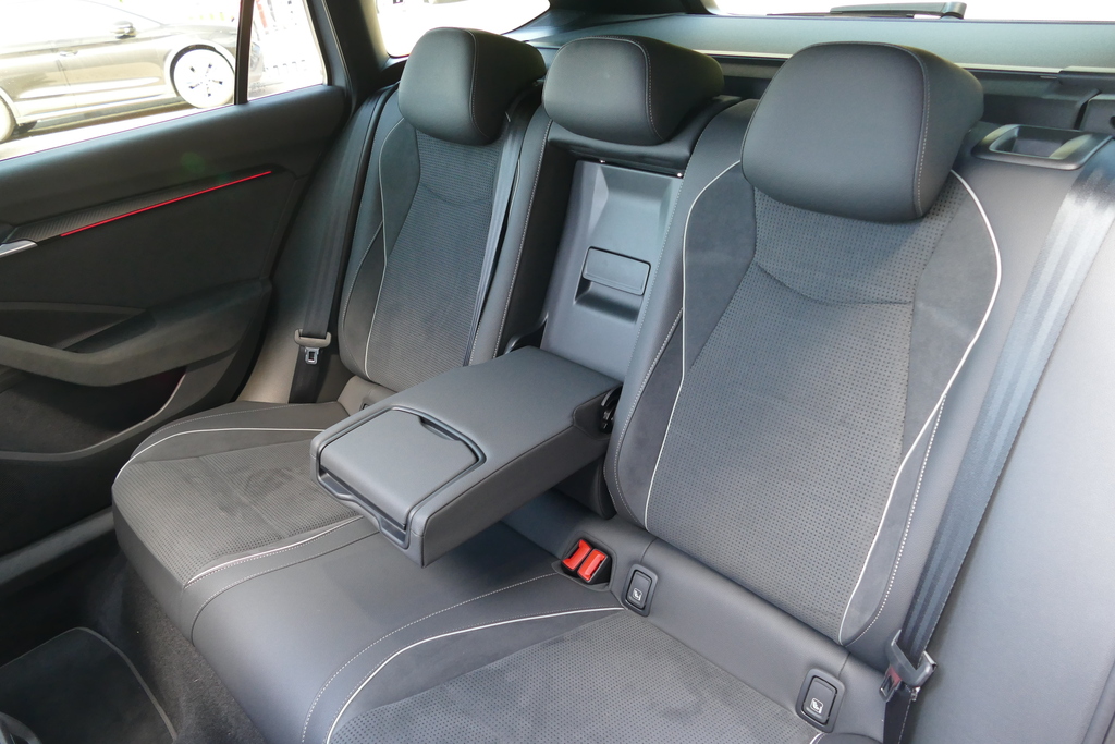 Skoda Superb Se L Grey #16