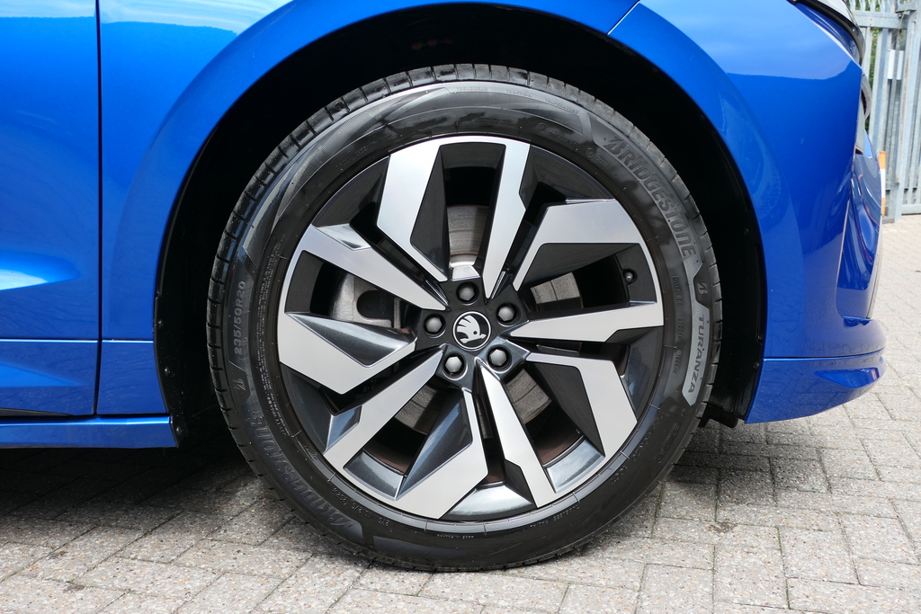 Skoda ENYAQ 210Kw 85 Sportline 82Kwh 0 Ps Blue #5