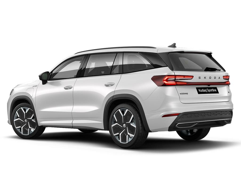 Skoda Kodiaq Kodiaq Sportline 7 Seats 1.5 Tsi E-tec 150 Ps Ds White #3