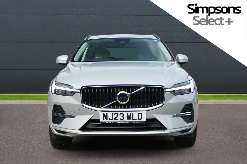 Volvo XC60 2.0 B5p Core Awd Geartronic 0 Ps Silver #6