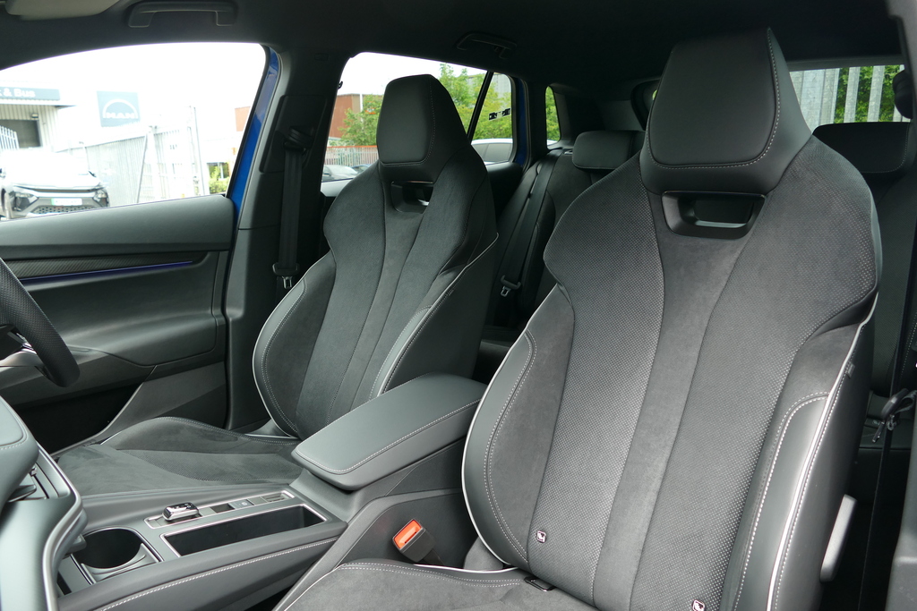 Skoda Elroq Se Green #13