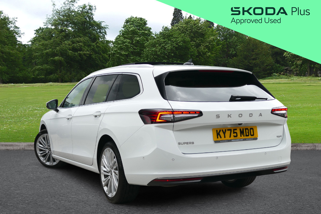 Skoda Superb 2.0 Tdi 193 Laurin Klement 4X4 Dsg 193 Ps White #3