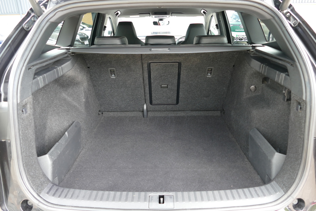 Skoda ENYAQ Suv Blue #35
