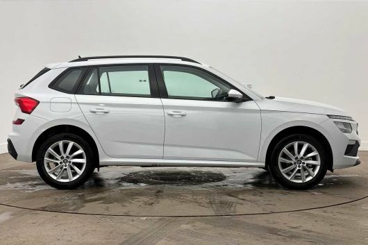 Skoda Kamiq 1.0 Tsi Se Edition 0 Ps White #4