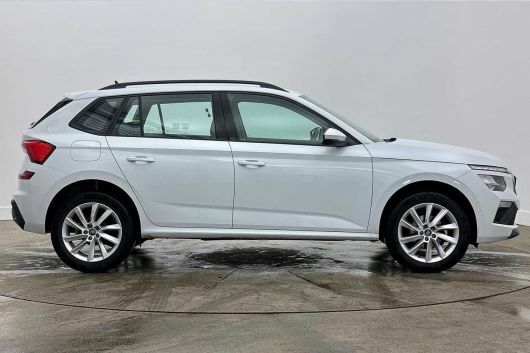 Skoda Kamiq 1.0 Tsi Se Edition 0 Ps White #4