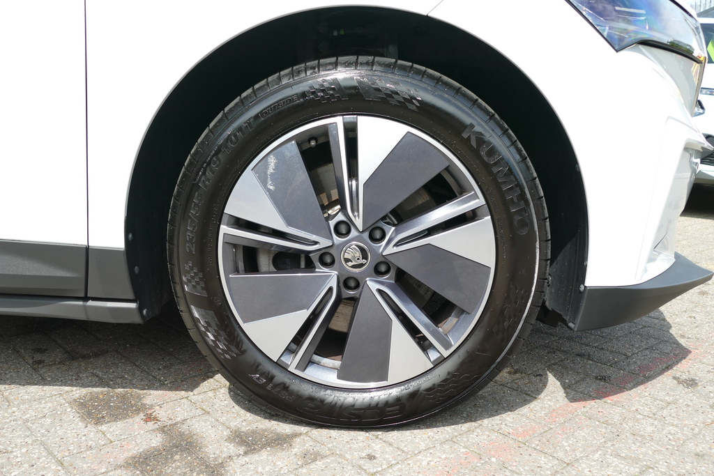 Skoda ENYAQ 210Kw 85 Edition 82Kwh 0 Ps White #5