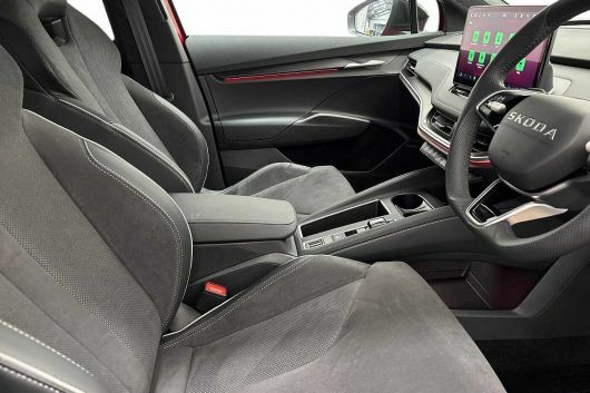 Skoda Elroq Sportline Silver #10