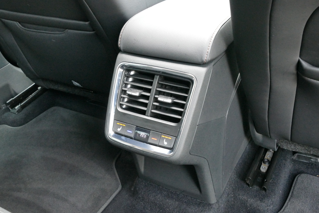 Skoda ENYAQ 60 Grey #30