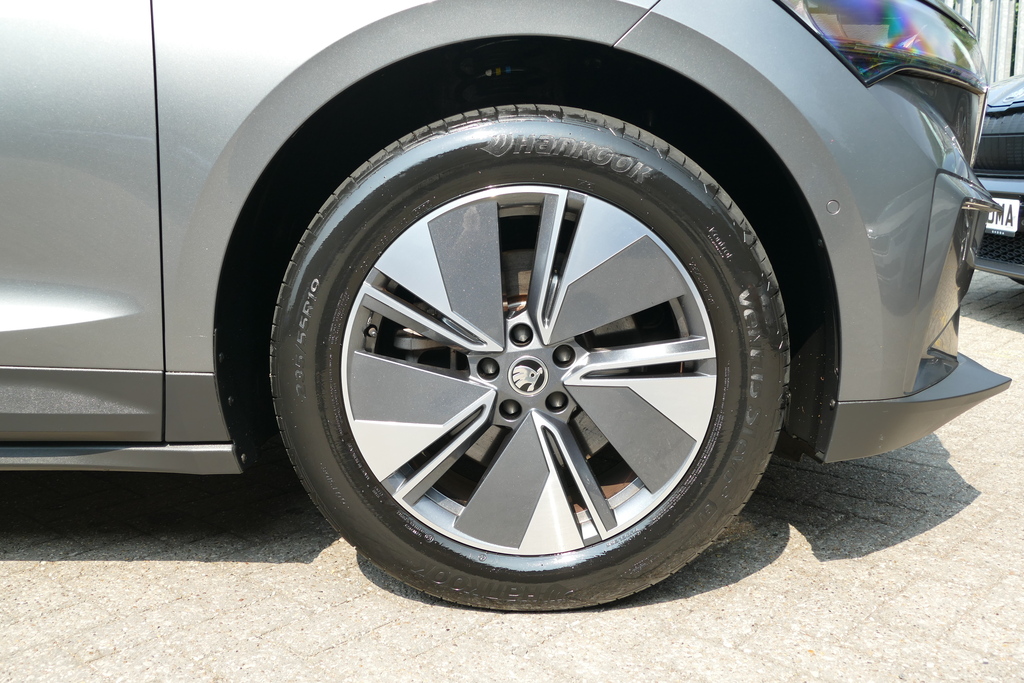 Skoda ENYAQ 150Kw 80 Ecosuite 82Kwh 125Kw 0 Ps Grey #5