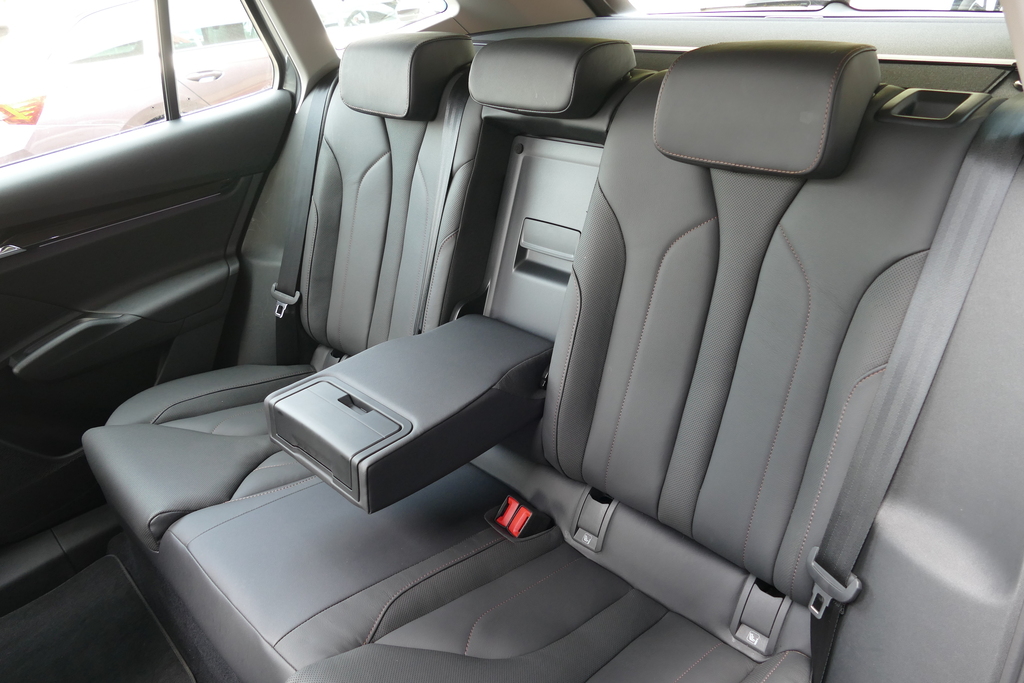 Skoda ENYAQ 60 Grey #18