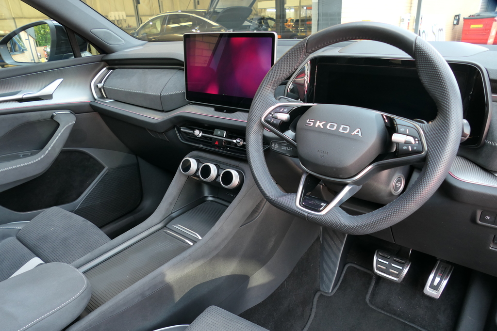 Skoda Kodiaq 1.5 Tsi E-tec Sportline Dsg 7 Seat 0 Ps Blue #6