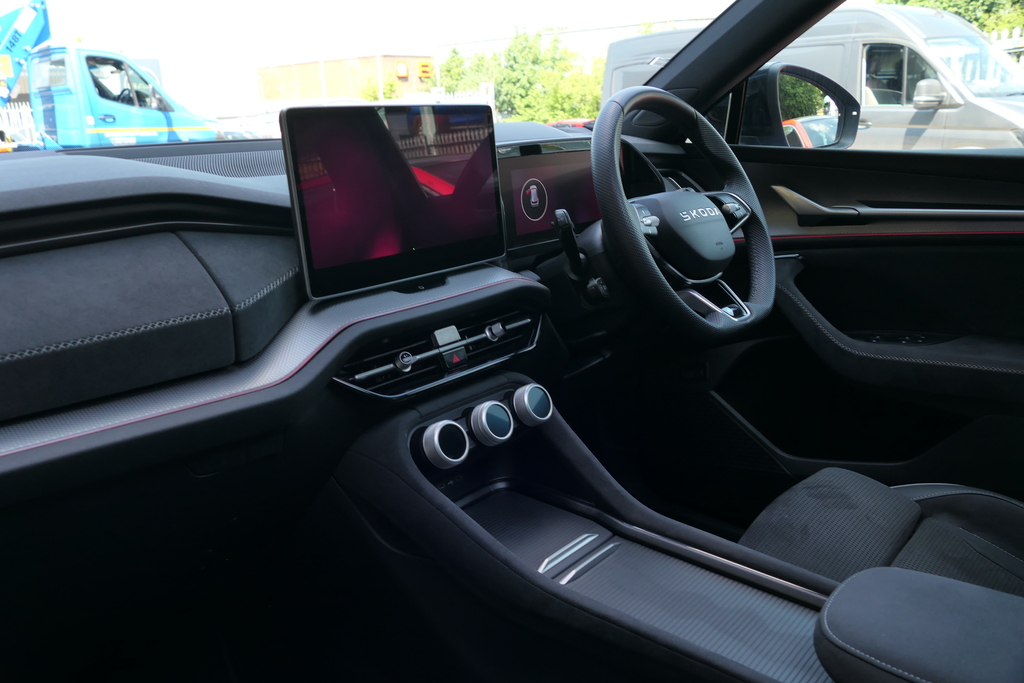 Skoda Kodiaq 1.5 Tsi E-tec Sportline Dsg 7 Seat 0 Ps Blue #2
