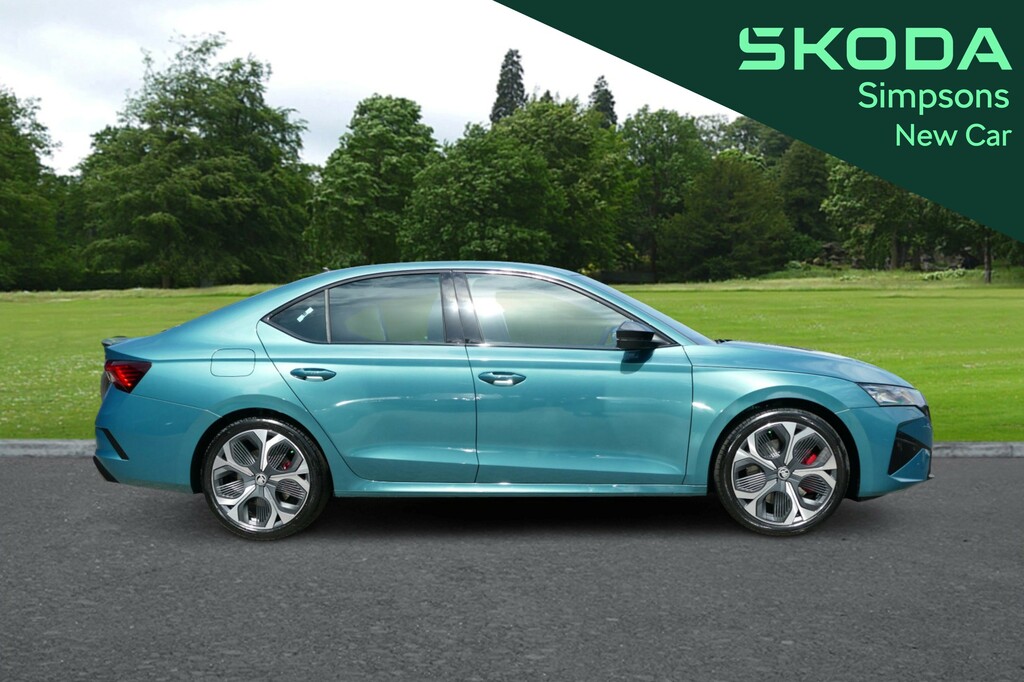 Skoda Octavia Octavia Hatch Vrs 2.0 Tsi 265 Ps Dsg Green #4