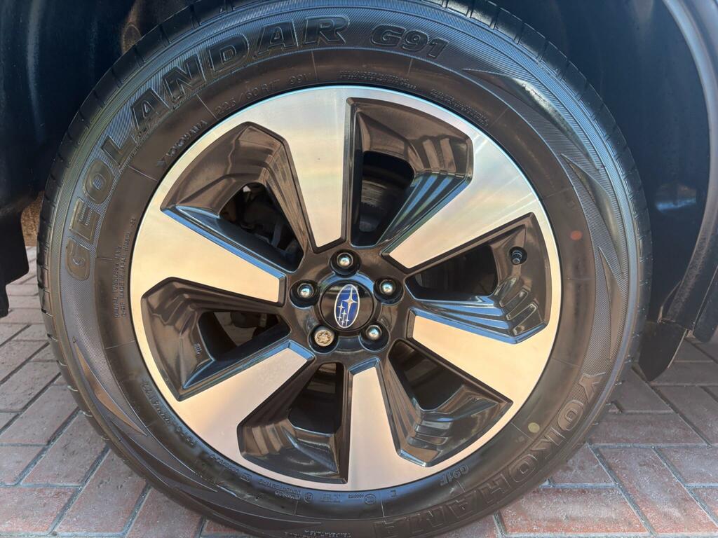 Subaru Forester 2.0 Xe Premium Lineartronic Red #14