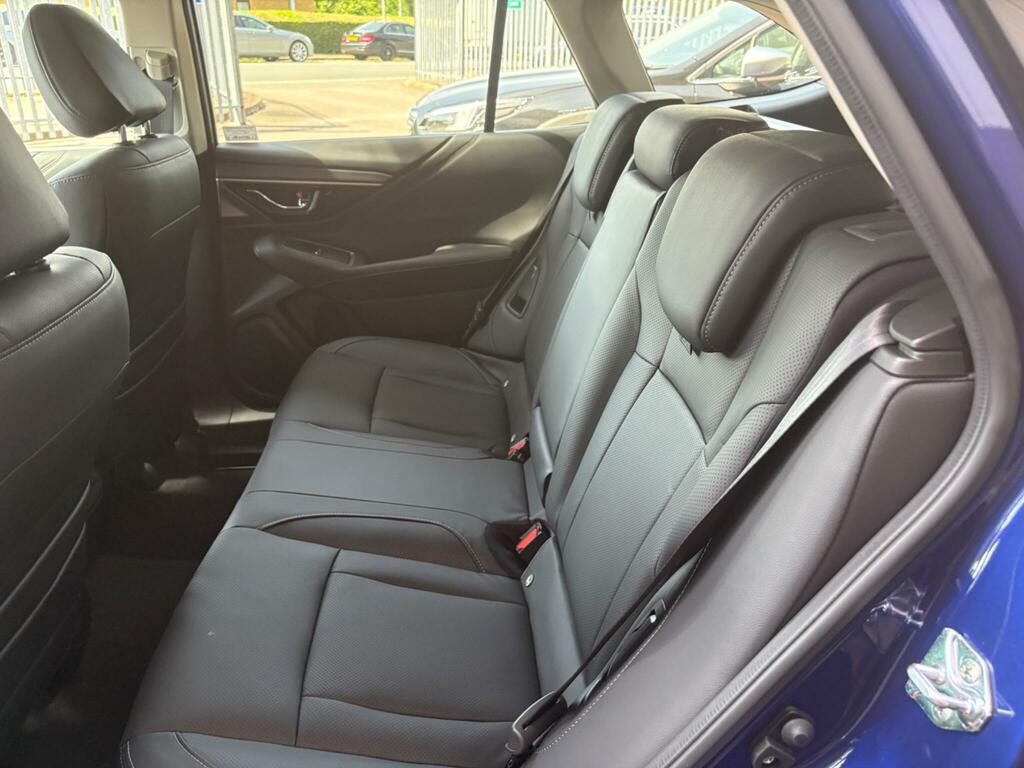 Subaru Outback 2.5I Limited Lineartronic Black #47
