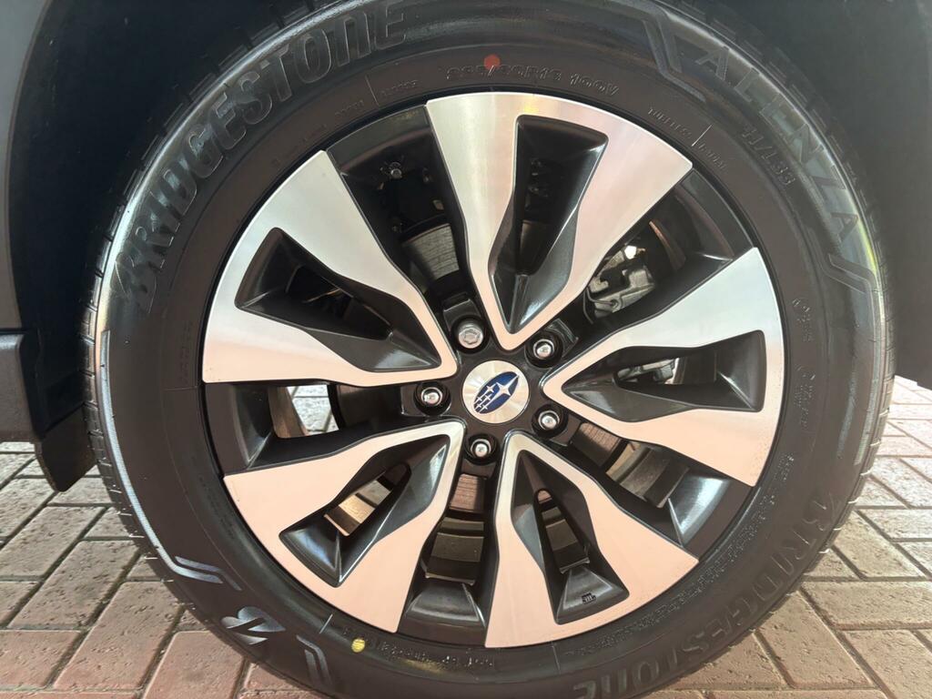 Subaru Outback 2.5I Limited Lineartronic Black #13