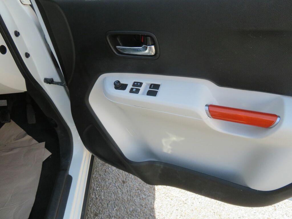 Suzuki Ignis 1.2 Dualjet Adventure Hatchback Black #19