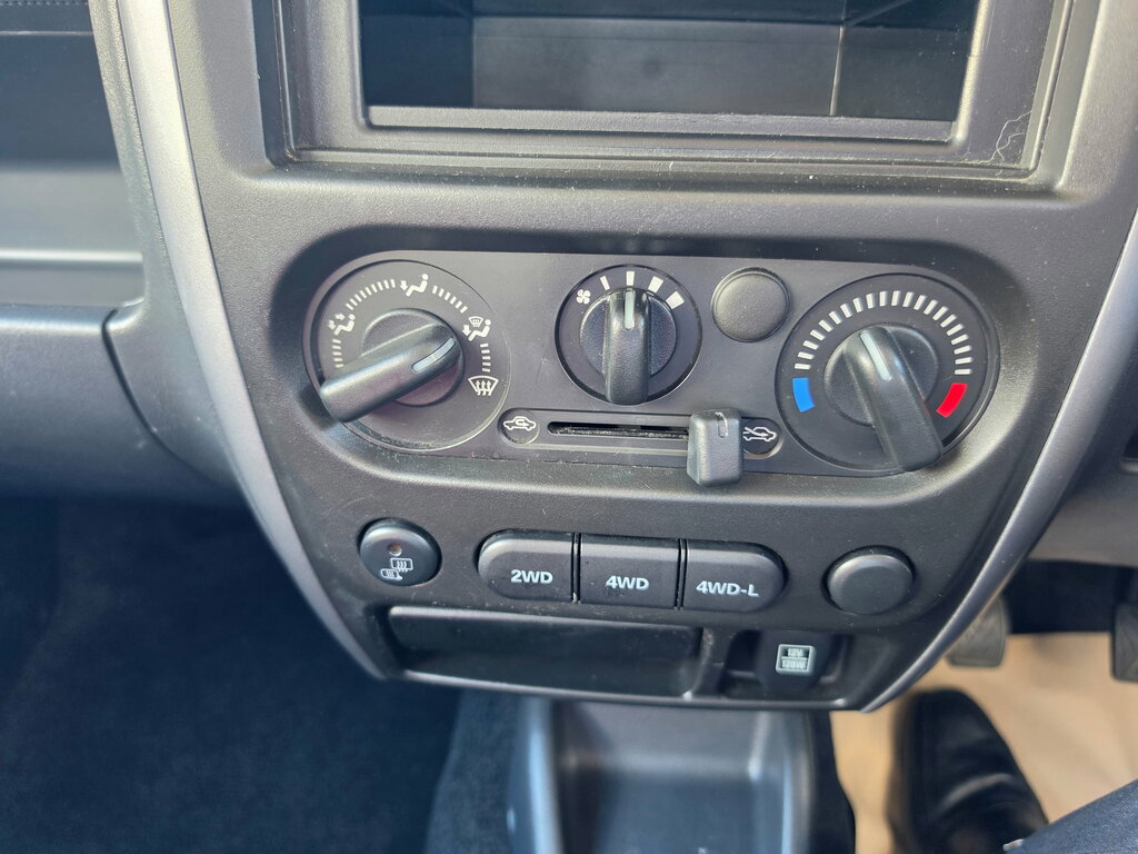 Suzuki Jimny 1.3 Sz4 85 Bhp Grey #22