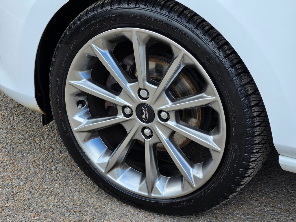 Ford Fiesta Fiesta Hatchback White #4
