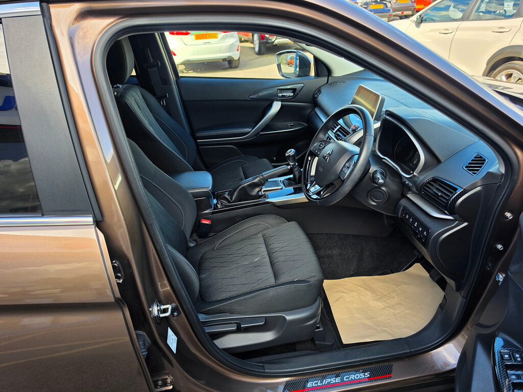 Mitsubishi Eclipse Cross Exceed Grey #21