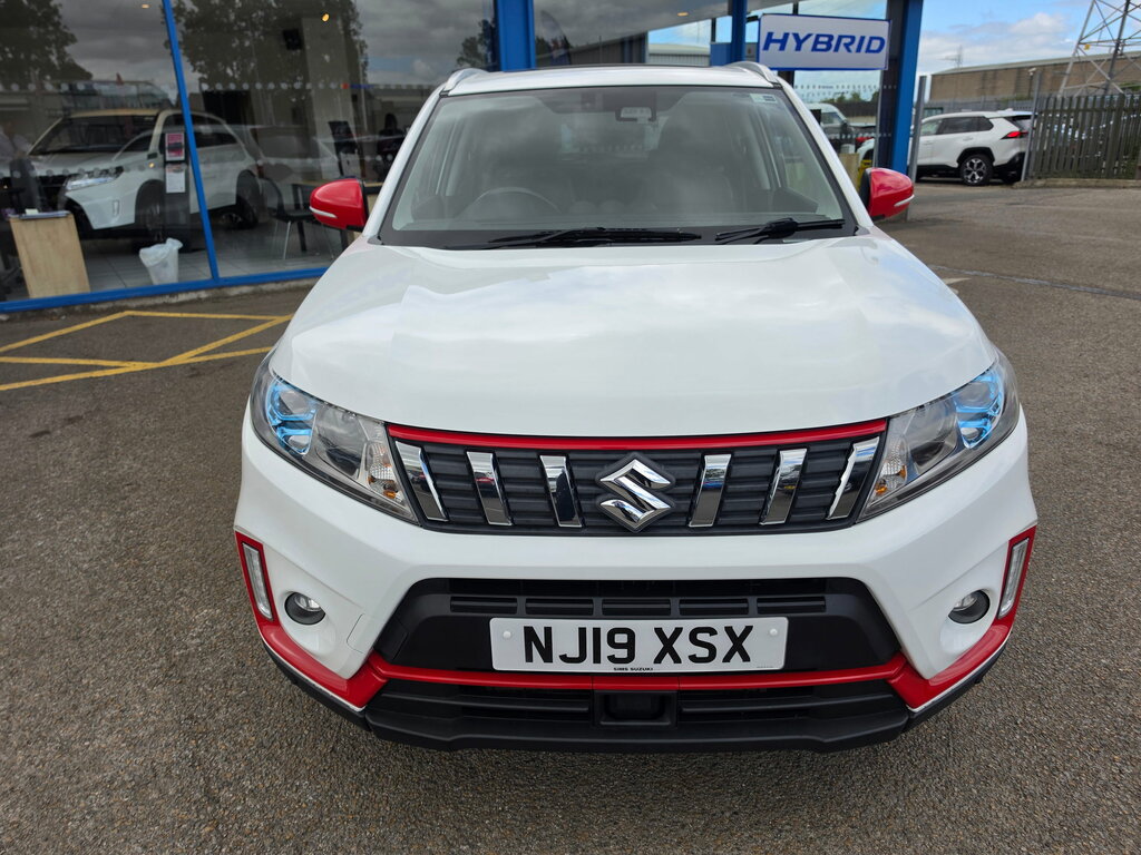 Suzuki Vitara Vitara Estate White #2