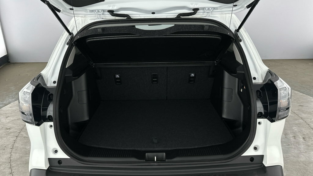 Suzuki S Cross S-cross Hatchback White #6